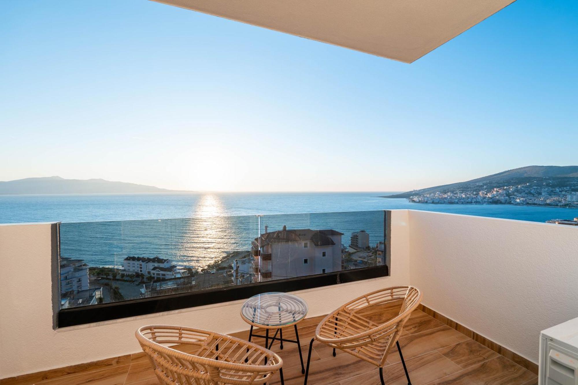 Vila Amare Sarandë Habitación foto